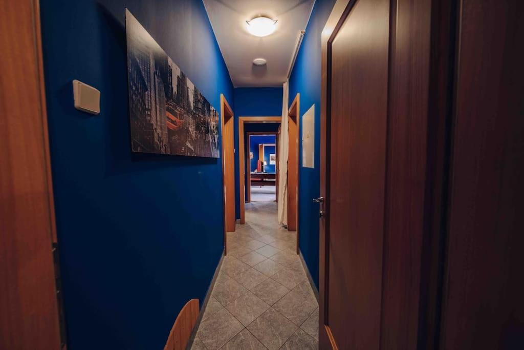 Unique Apartment With Private Pool, Cinema, Spa Praha Bagian luar foto